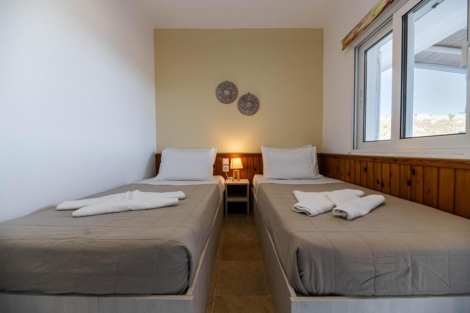 Aperanto Galazio Apartment อาร์คานเยโลส ภายนอก รูปภาพ